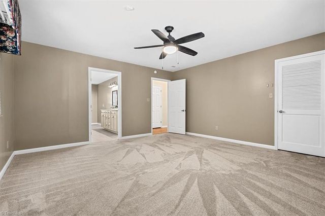 4556 Shattalon Drive, Winston-salem, NC 27106