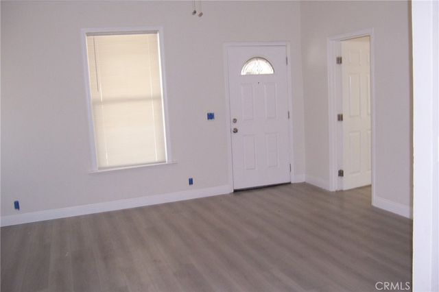 27439 Main, Highland, CA 92346