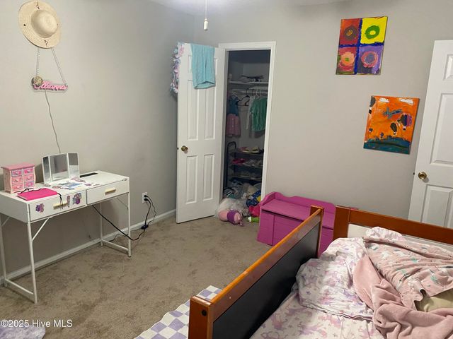 13 Scott Street, Greenville, NC 27858