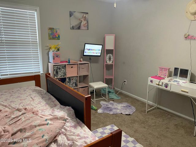 13 Scott Street, Greenville, NC 27858