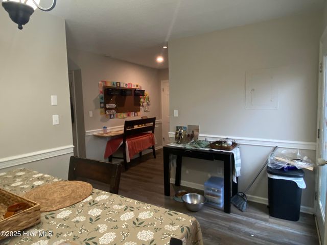 13 Scott Street, Greenville, NC 27858