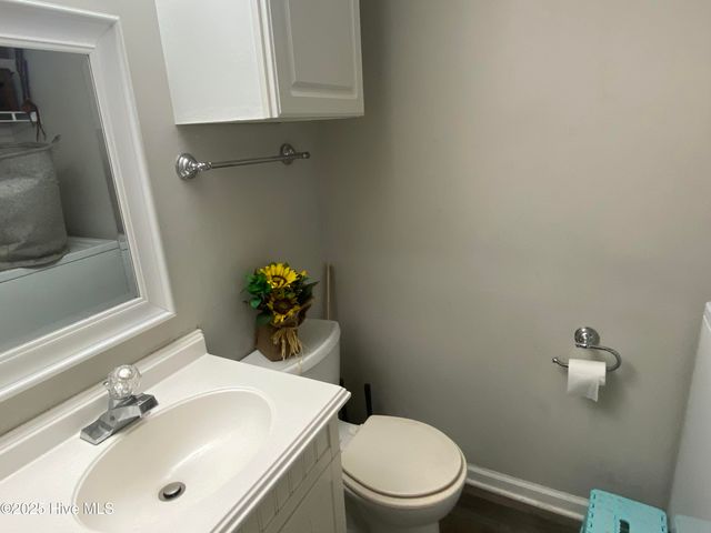 13 Scott Street, Greenville, NC 27858