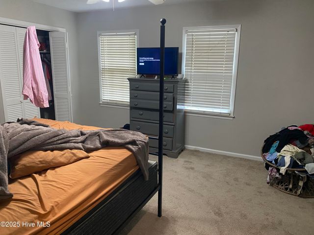 13 Scott Street, Greenville, NC 27858