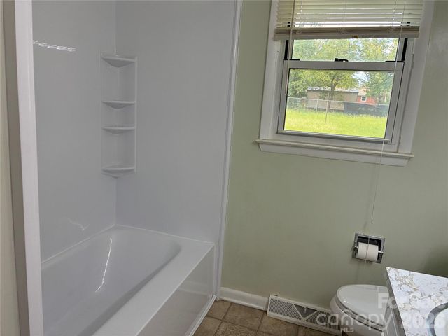 6102 Len Drive, Shelby, NC 28152