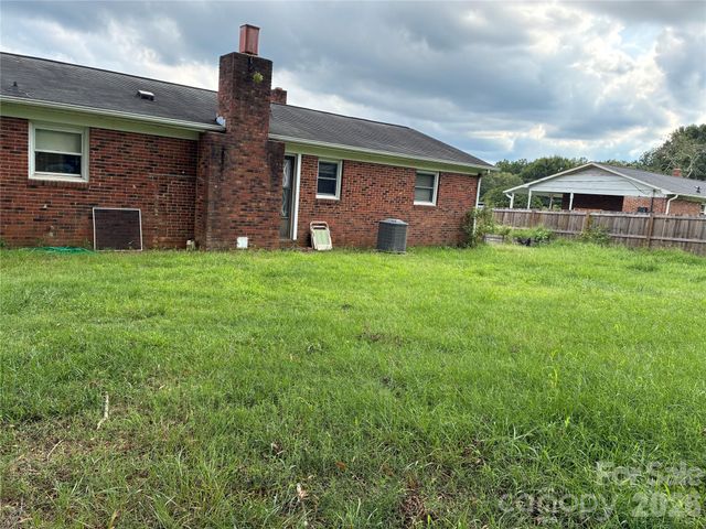 6102 Len Drive, Shelby, NC 28152