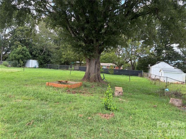 6102 Len Drive, Shelby, NC 28152
