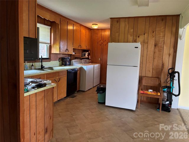 6102 Len Drive, Shelby, NC 28152