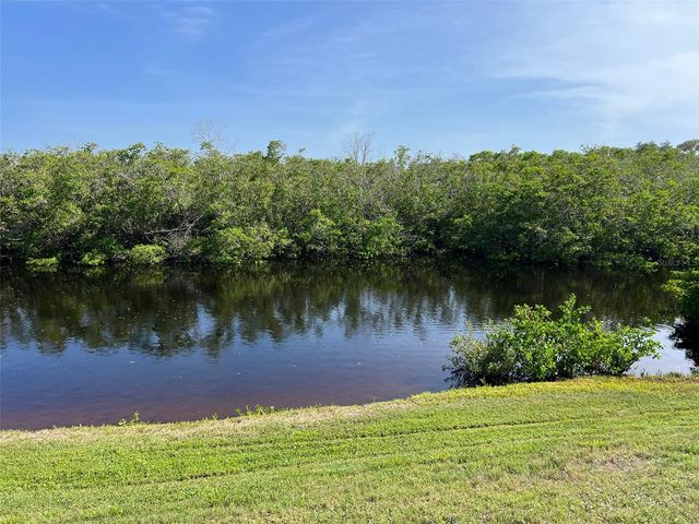 455 ALT 19 S 159, Palm Harbor, FL 34683
