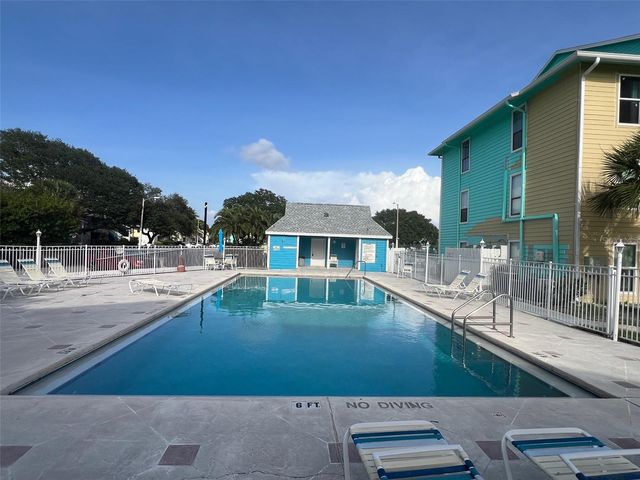455 ALT 19 S 159, Palm Harbor, FL 34683