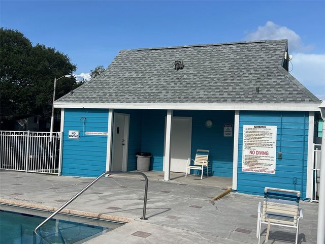 455 ALT 19 S 159, Palm Harbor, FL 34683