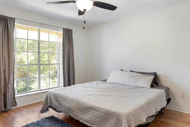 9801 Royal Lane 312, Dallas, TX 75231