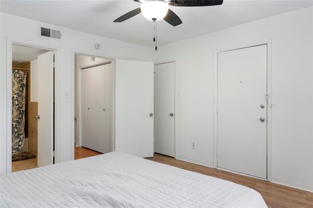 9801 Royal Lane 312, Dallas, TX 75231