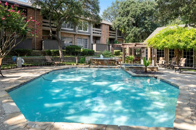 9801 Royal Lane 312, Dallas, TX 75231
