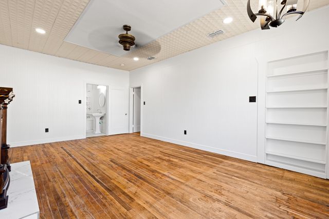 204 W Jones, Longview, TX 75602