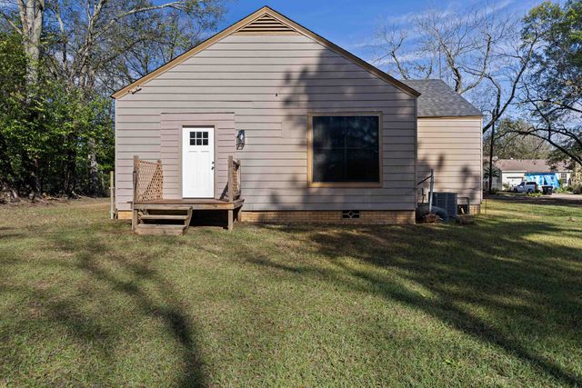 204 W Jones, Longview, TX 75602