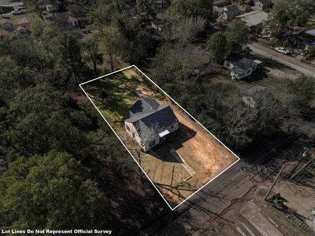 204 W Jones, Longview, TX 75602