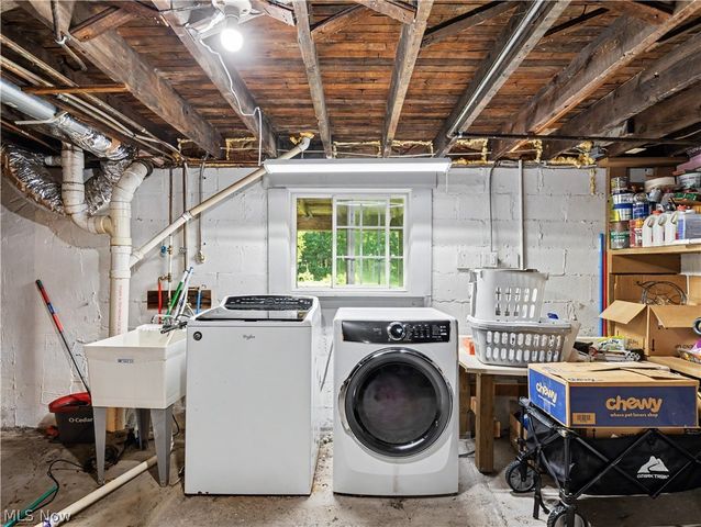 1435 Slagle Drive, Springfield, OH 44312