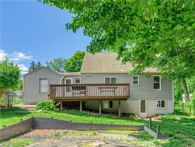 1435 Slagle Drive, Springfield, OH 44312