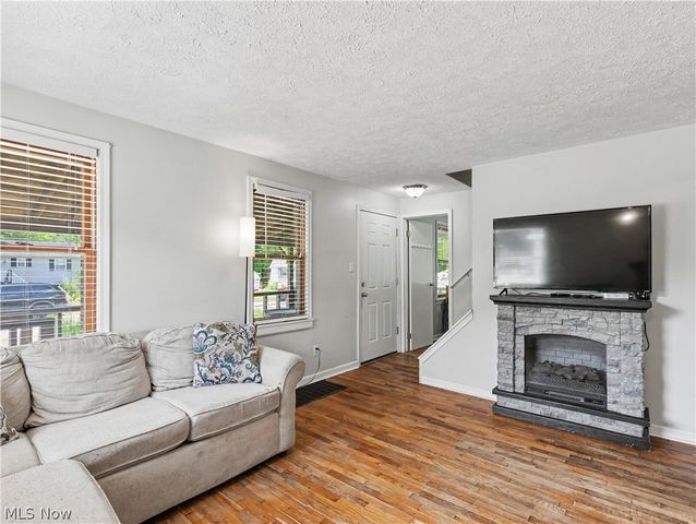 1435 Slagle Drive, Springfield, OH 44312