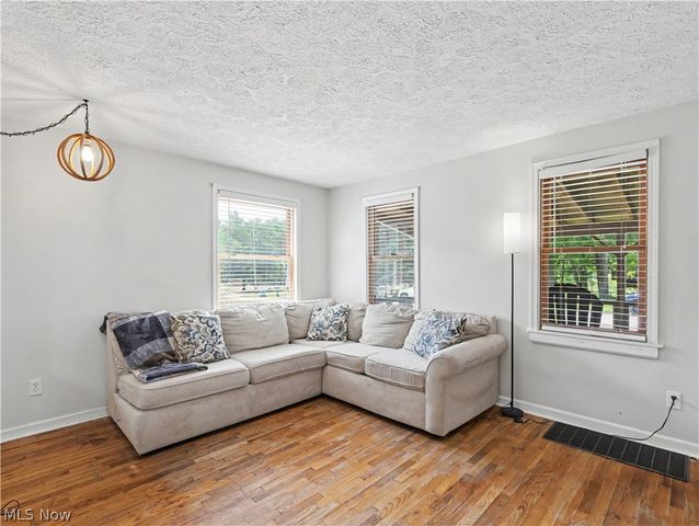 1435 Slagle Drive, Springfield, OH 44312