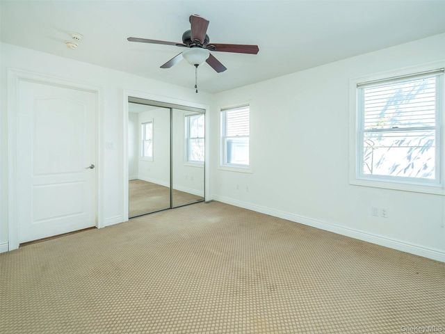 21 Marwood Road N, Port Washington, NY 11050