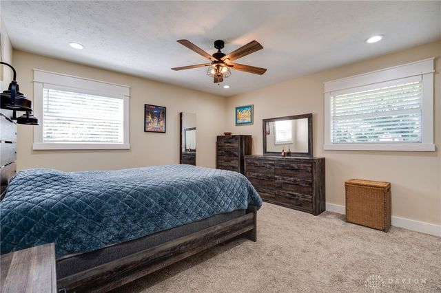 5611 Seybold Road, Brookville, OH 45309