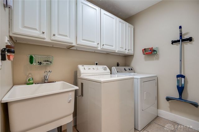 5611 Seybold Road, Brookville, OH 45309