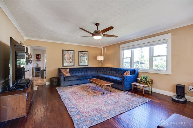5611 Seybold Road, Brookville, OH 45309
