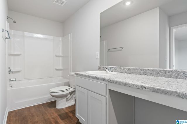 245 JEMISON TRAILS DRIVE, Jemison, AL 35085