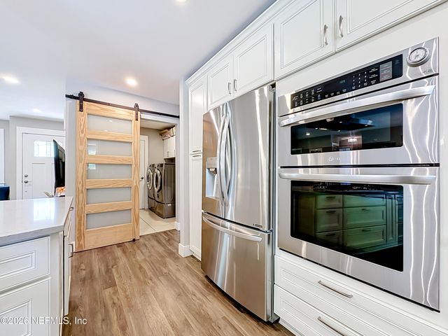 2025 DERRINGER Road, Jacksonville, FL 32225