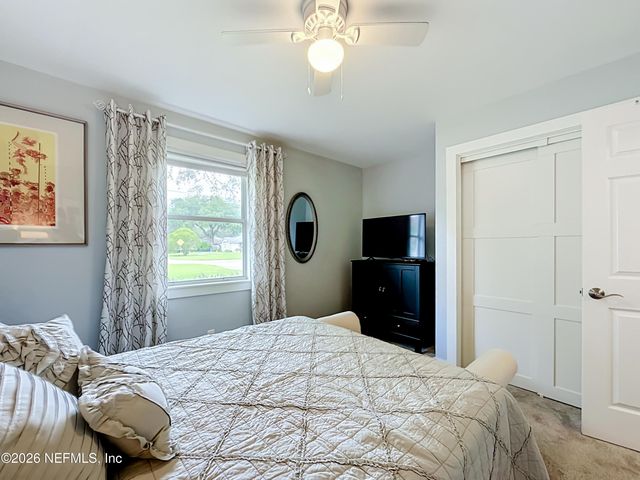 2025 DERRINGER Road, Jacksonville, FL 32225