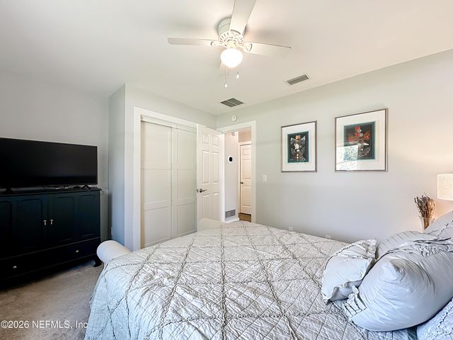 2025 DERRINGER Road, Jacksonville, FL 32225