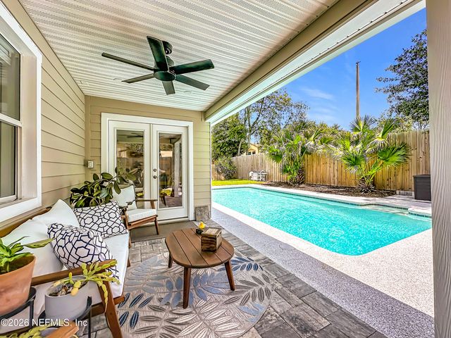 2025 DERRINGER Road, Jacksonville, FL 32225