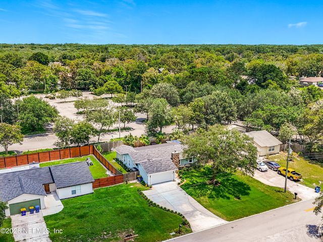 2025 DERRINGER Road, Jacksonville, FL 32225