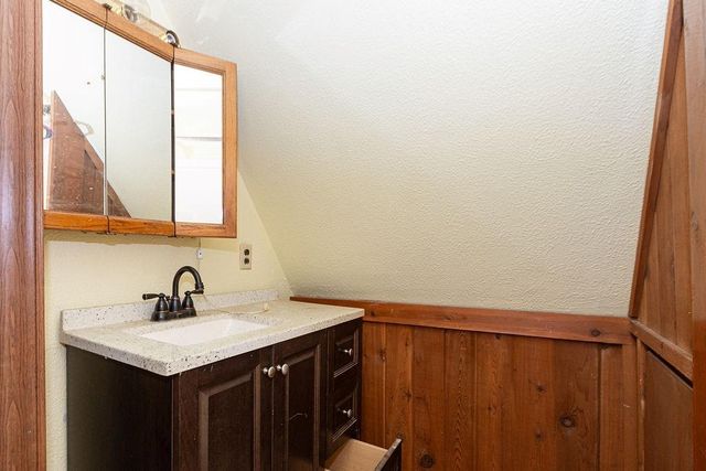 232 3rd Street, Dickinson, TX 77539