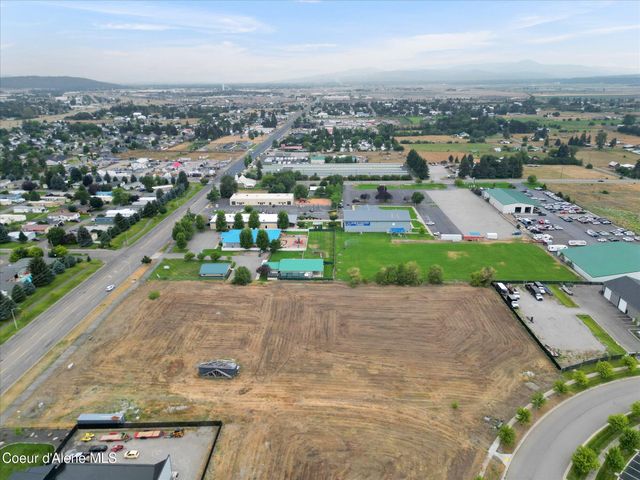 2135 W Seltice WAY, Post Falls, ID 83854