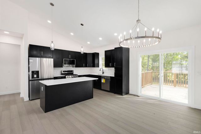 51700 Prescott Avenue, South Bend, IN 46637