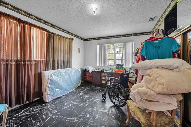 5065 SW 90th Court, Miami, FL 33165