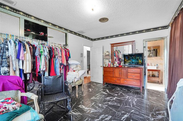 5065 SW 90th Court, Miami, FL 33165