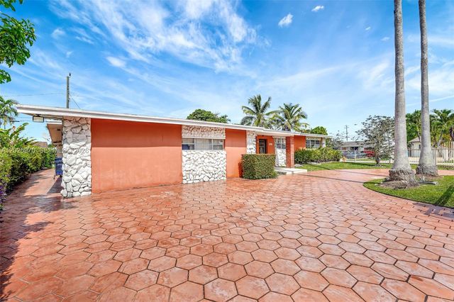 5065 SW 90th Court, Miami, FL 33165