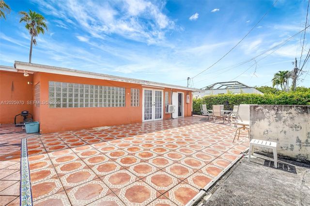 5065 SW 90th Court, Miami, FL 33165