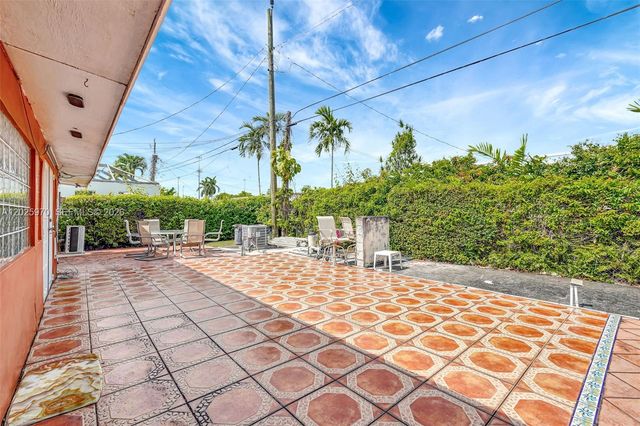 5065 SW 90th Court, Miami, FL 33165