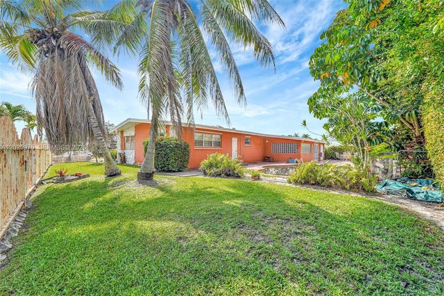 5065 SW 90th Court, Miami, FL 33165