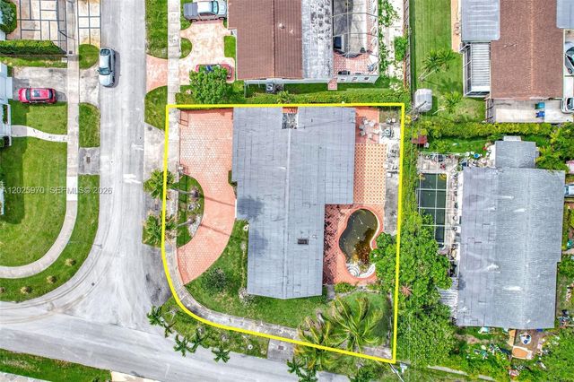 5065 SW 90th Court, Miami, FL 33165