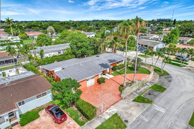 5065 SW 90th Court, Miami, FL 33165