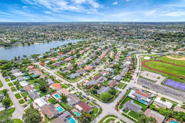 5065 SW 90th Court, Miami, FL 33165
