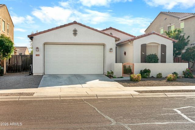 16873 W Woodlands Avenue, Goodyear, AZ 85338