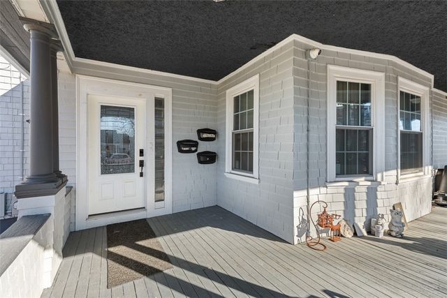 300 Farmington Avenue, Cranston, RI 02920