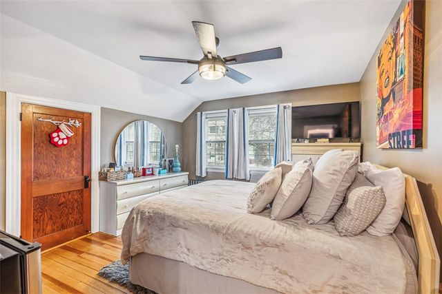 300 Farmington Avenue, Cranston, RI 02920