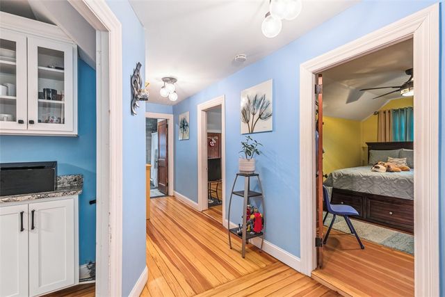 300 Farmington Avenue, Cranston, RI 02920